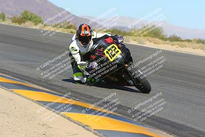 media/Oct-30-2022-CVMA (Sun) [[fb421c3cec]]/Race 11 Amateur Supersport Open/